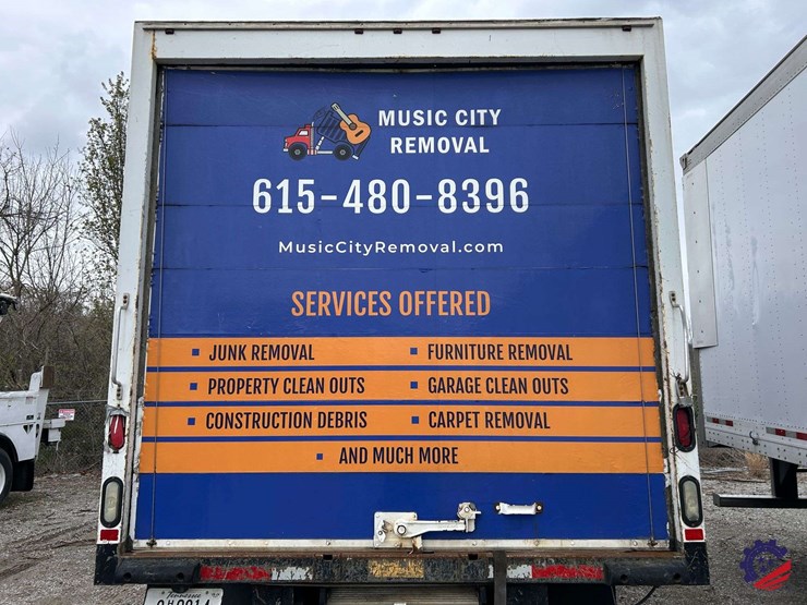 2017-ford-e450-image-37