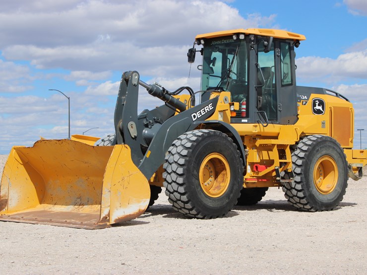 2021-deere-524p-image-99