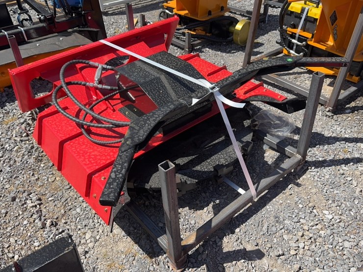 #6084-•-future-42"-skid-steer-disc-mulcher-image-4