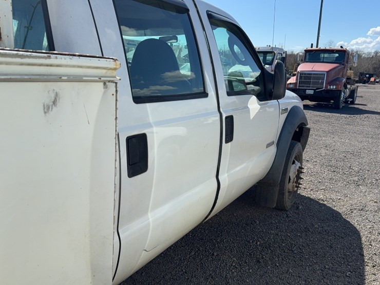 2006-ford-f450-image-7