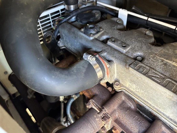 2003-multiquip-dca25usi-image-33