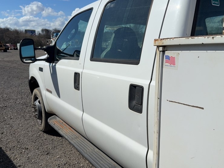 2003-ford-f450-image-15