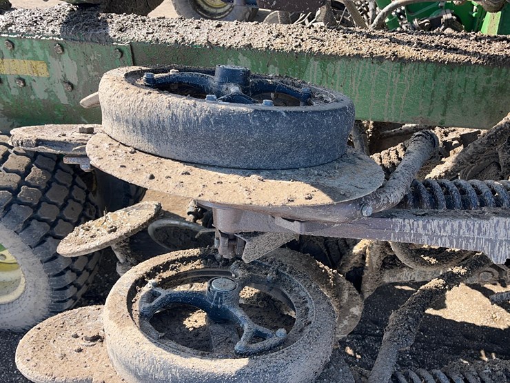 john-deere-1890-image-42