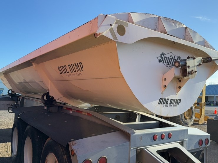 2004-axle-dump-trailer-image-8