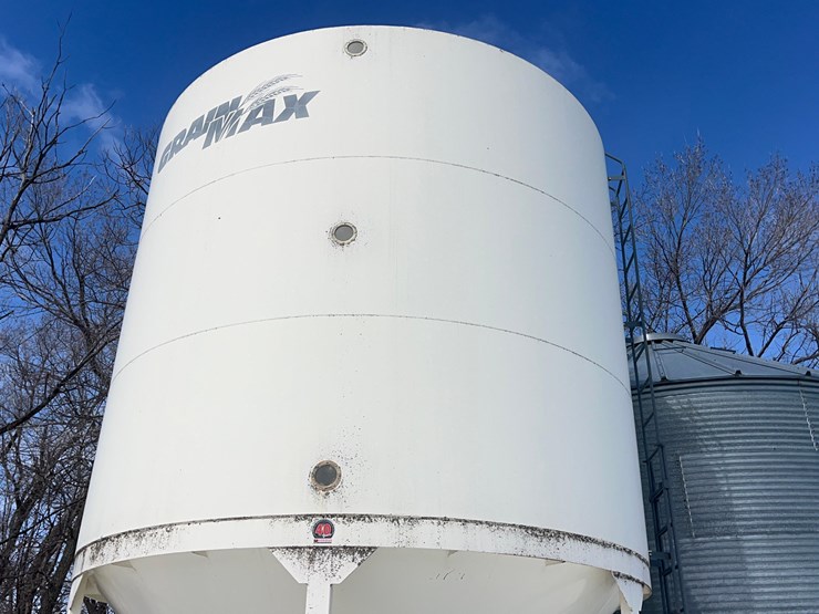 2000-meridian-grain-max-hopper-bin-image-3