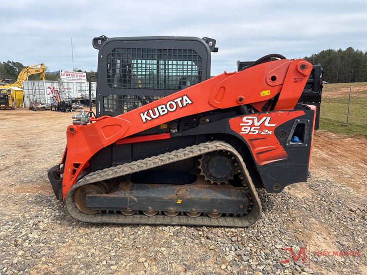 2017-kubota-svl95-2s-image-7