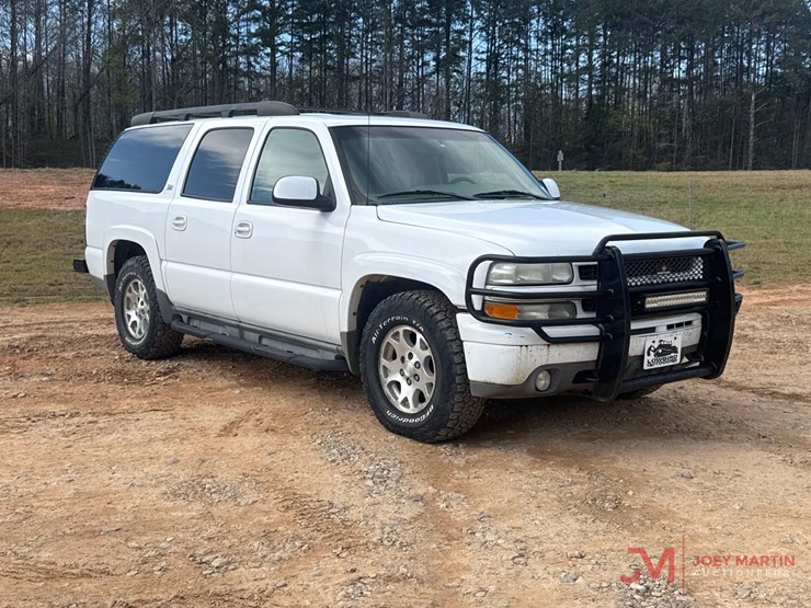 chevrolet-suburban-image-1
