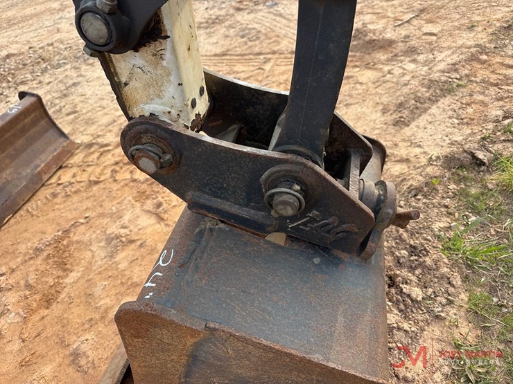 2020-bobcat-e26-image-14