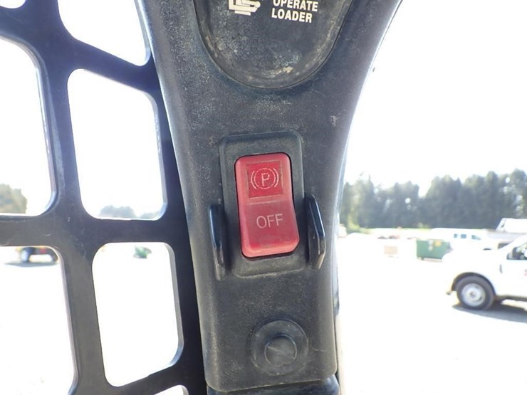 2018-bobcat-t650-image-24