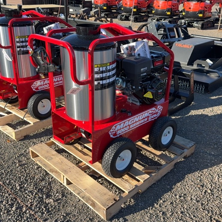 #2070 • MAGNUM 4000 PORTABLE PRESSURE WASHER