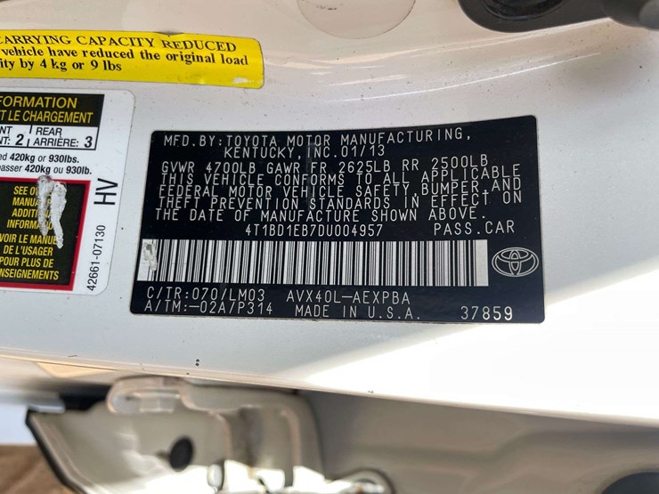 2013-toyota-avalon-hybrid-limited-4-door-sedan-(399,665-miles)-image-27