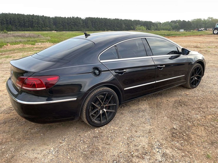 2014-volkswagen-cc-executive-4-door-sedan-(137,439-miles)-image-3