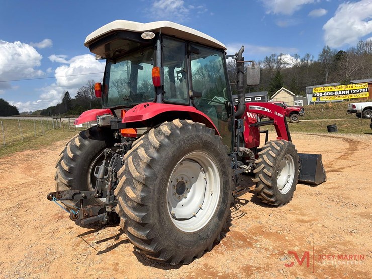 massey-ferguson-4610-image-2