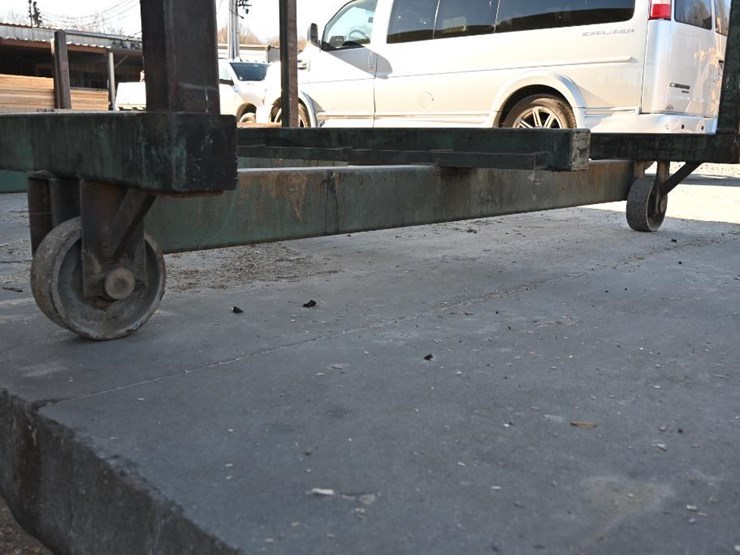 #175-•-lumber-carts-image-16