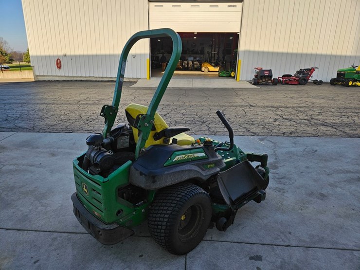2014-john-deere-z925m-image-5