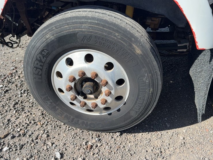 1997-kenworth-t800-image-14