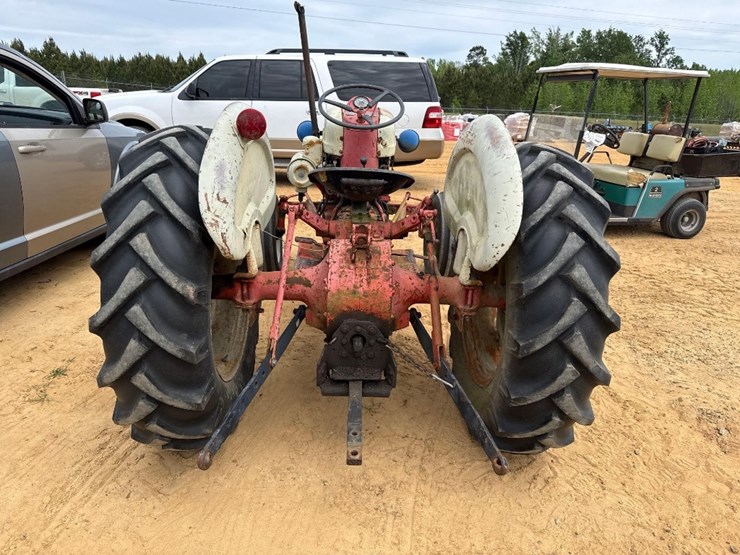 1964-ford-801-image-5