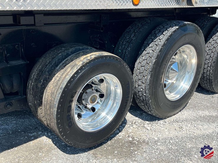 2018-international-hx620-image-8