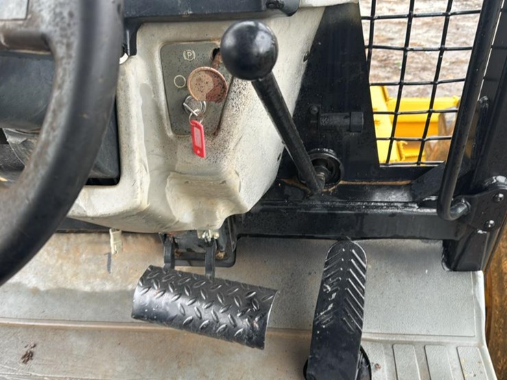 caterpillar-525-image-16