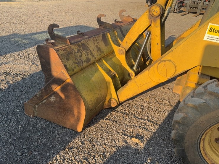 caterpillar-416c-image-11