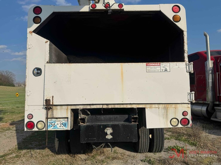 2006-ford-f750-xl-image-13