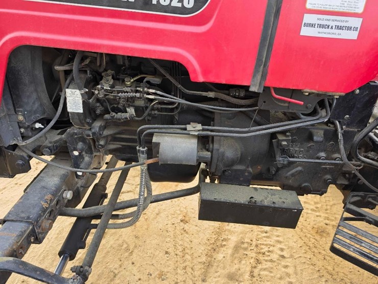 2013-mahindra-4525-image-8