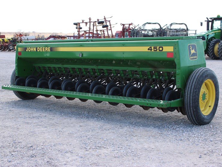john-deere-450-image-5