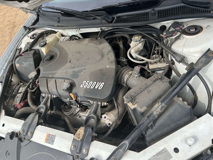 2011-chevrolet-impala-lt-4-door-sedan-(206,126-miles)-image-8