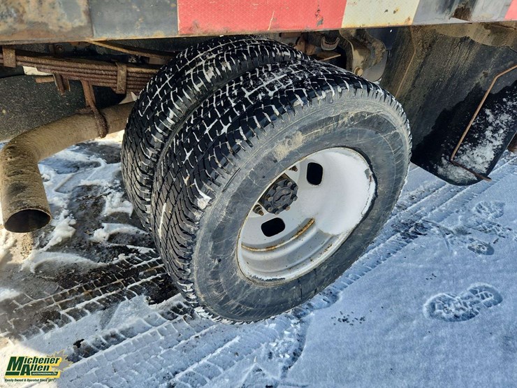 2017-ford-f350-image-29