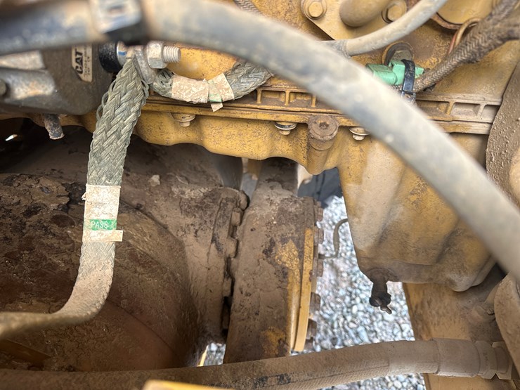 caterpillar-950gc-image-65