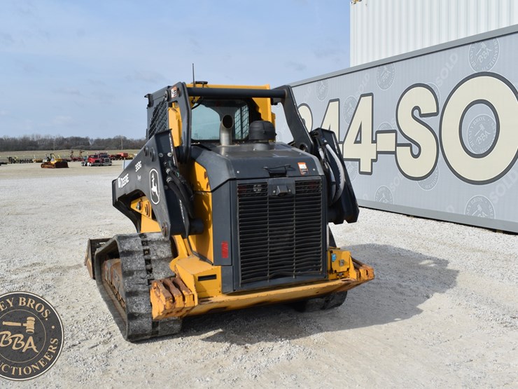 2021-deere-333g-image-5