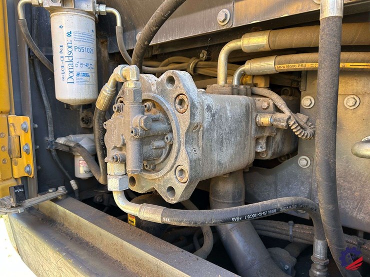 2018-volvo-ec220el-image-72