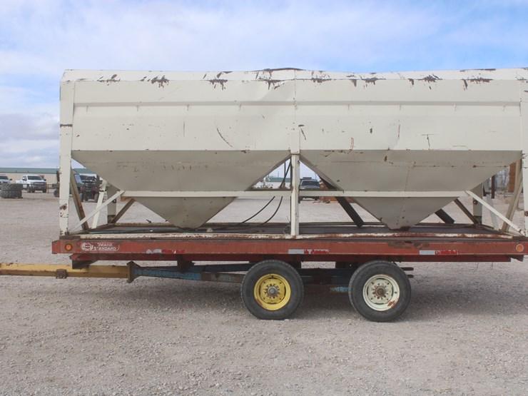 #1054-•-prairie-built-double-hopper-seed-tender-image-9