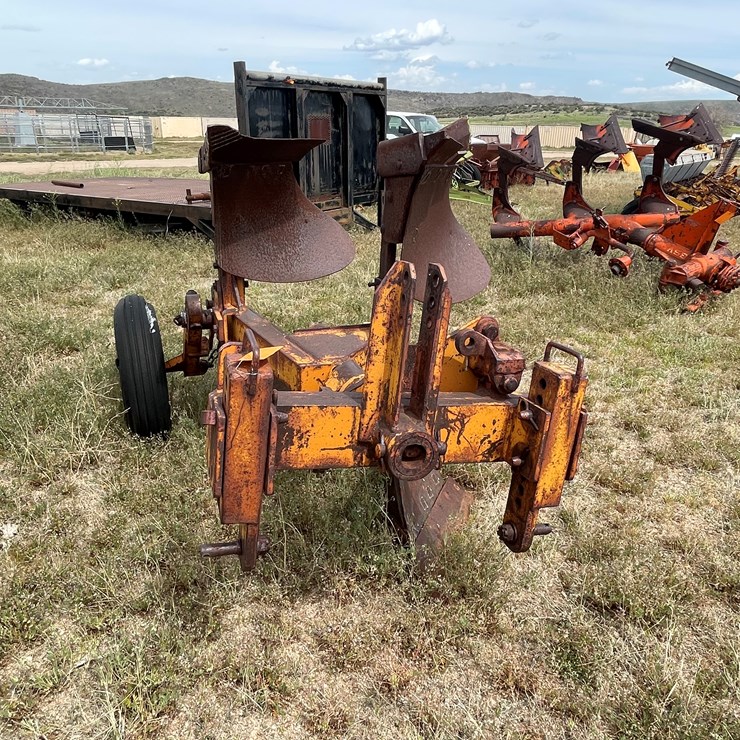 #4055 • Atlas Turnover Plow