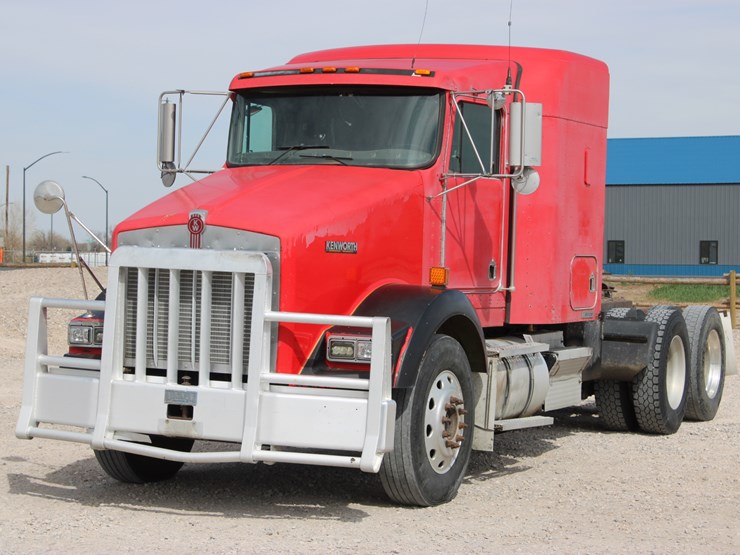 2004-kenworth-t800-image-2