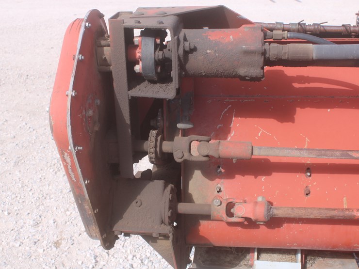 hesston-1170-image-22