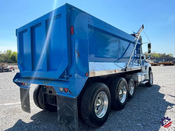 2018-international-hx620-image-36