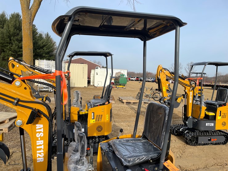 #1041-•-new-ats-rt12r-mini-excavator-image-31
