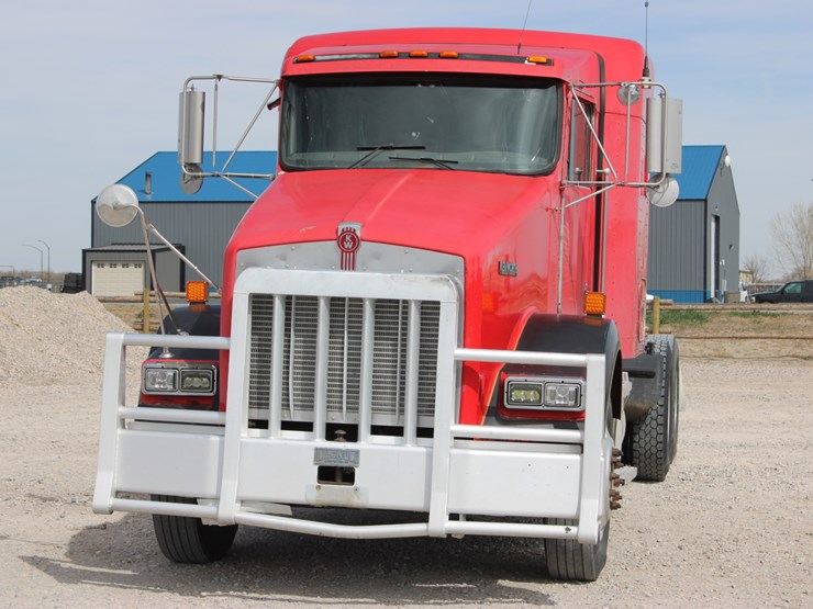 2004-kenworth-t800-image-3