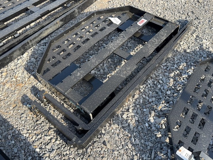 #6053-•-future-48"-skid-steer-pallet-forks-image-2