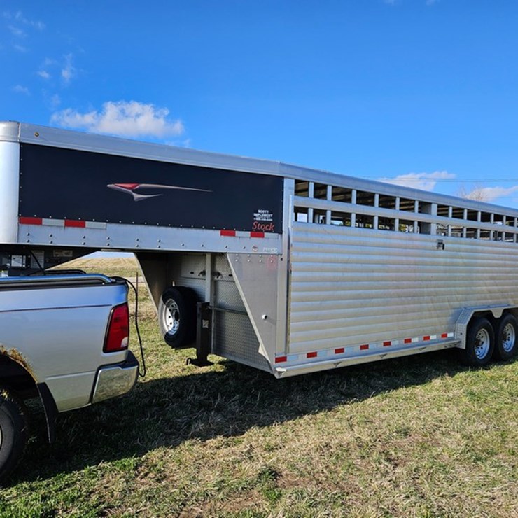 #522 • 2021 Travelong LS-MT Livestock Trailer