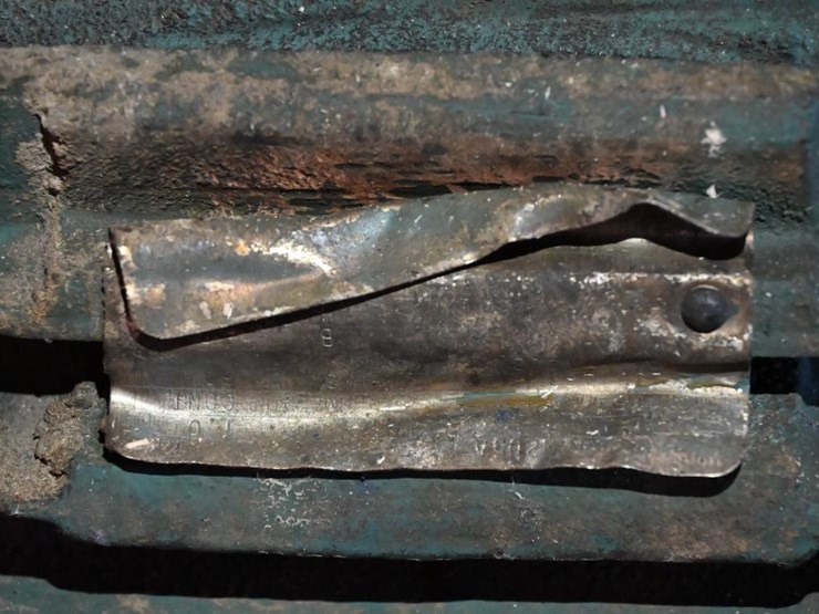 #170-•-corley-10-head-drop-saw-trimmer-image-77