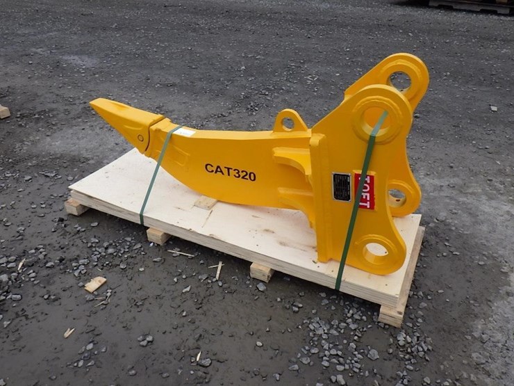 caterpillar-320-image-3