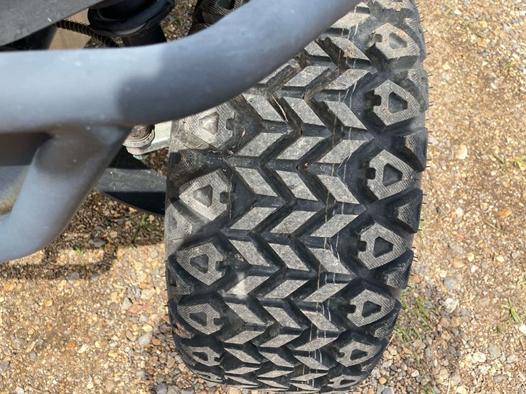 2023-bintelli-electric-6-seater-golf-cart-w/-on-board-charger-(38-miles-showing)-image-19