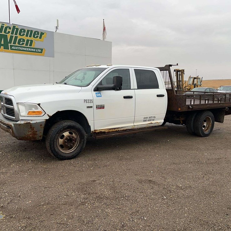 2011 DODGE 3500