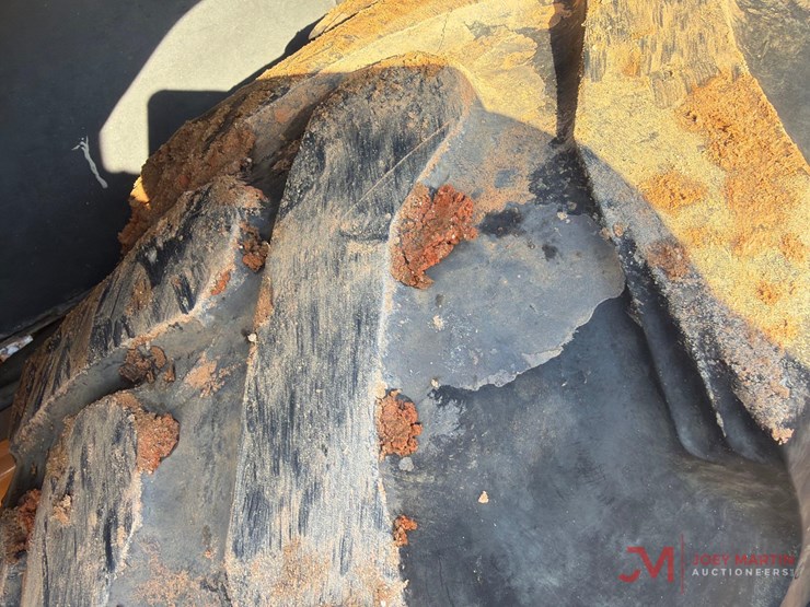 2019-case-586h-image-12