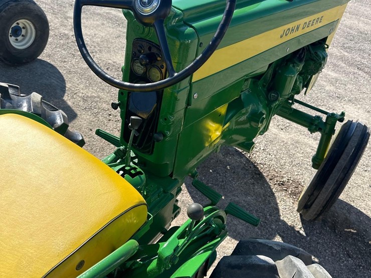 john-deere-420-image-9