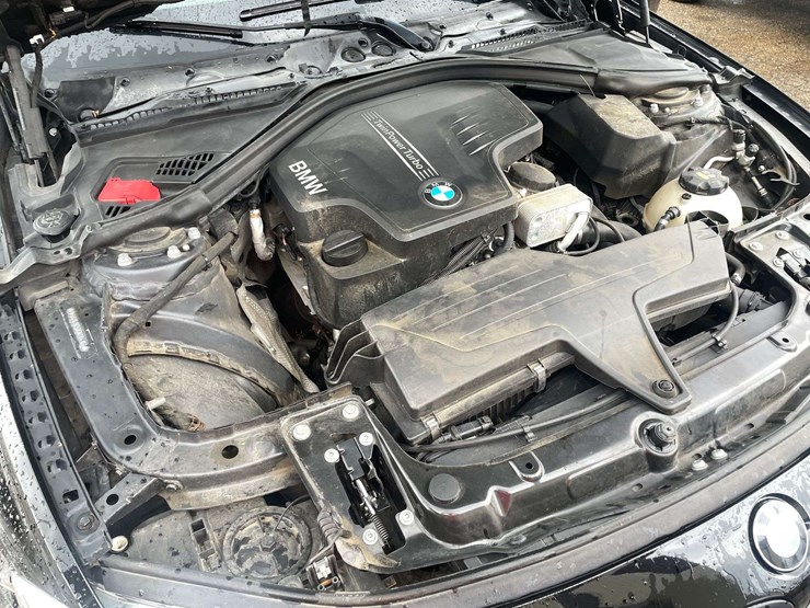 2016-bmw-328i-4-door-sedan-(112,946-miles)-image-8