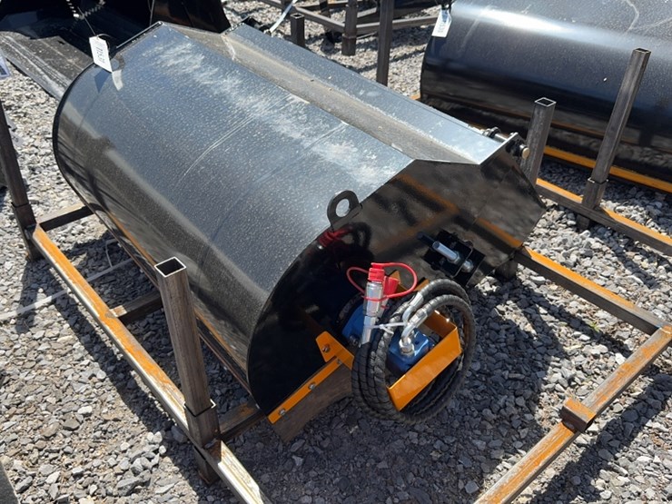 #6079-•-future-45"-dingo-sweeper-image-4