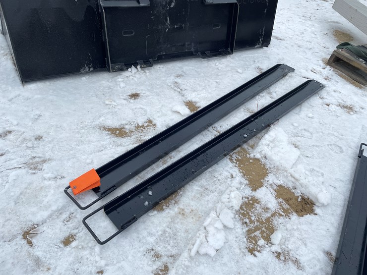 #2050-•-set-of-pallet-fork-extensions-image-1